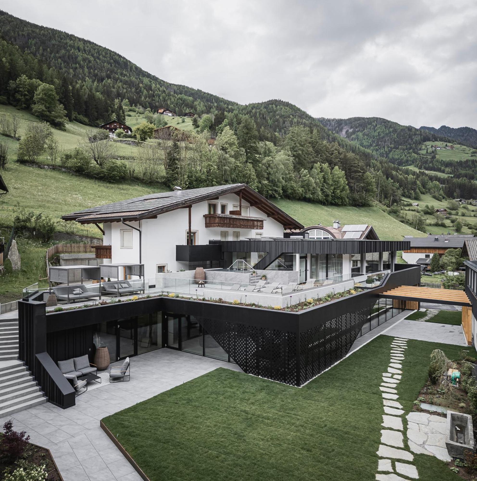 Hotel Adler Ahrntal Buitenkant foto