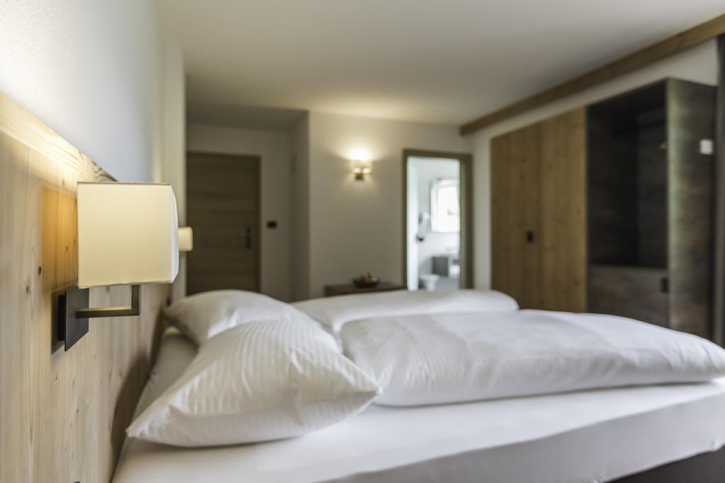 Hotel Adler Ahrntal Buitenkant foto