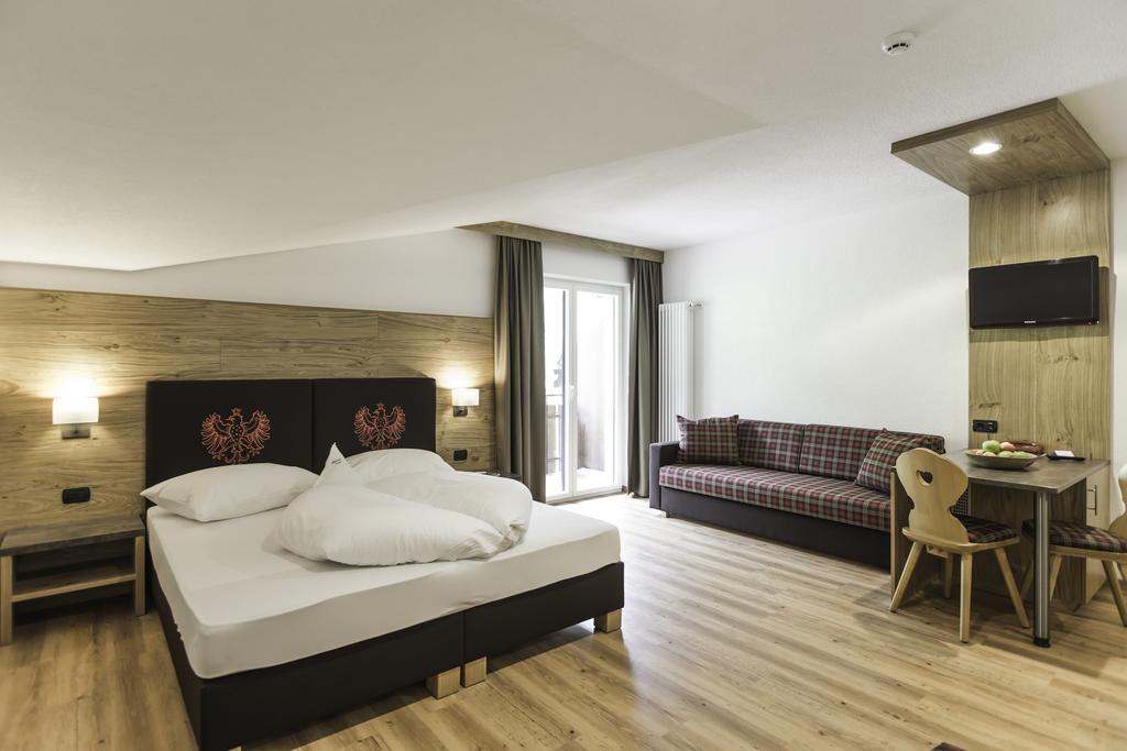 Hotel Adler Ahrntal Buitenkant foto
